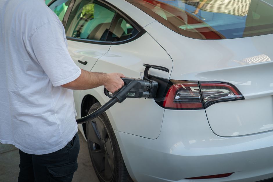 cost of charging an electric car
