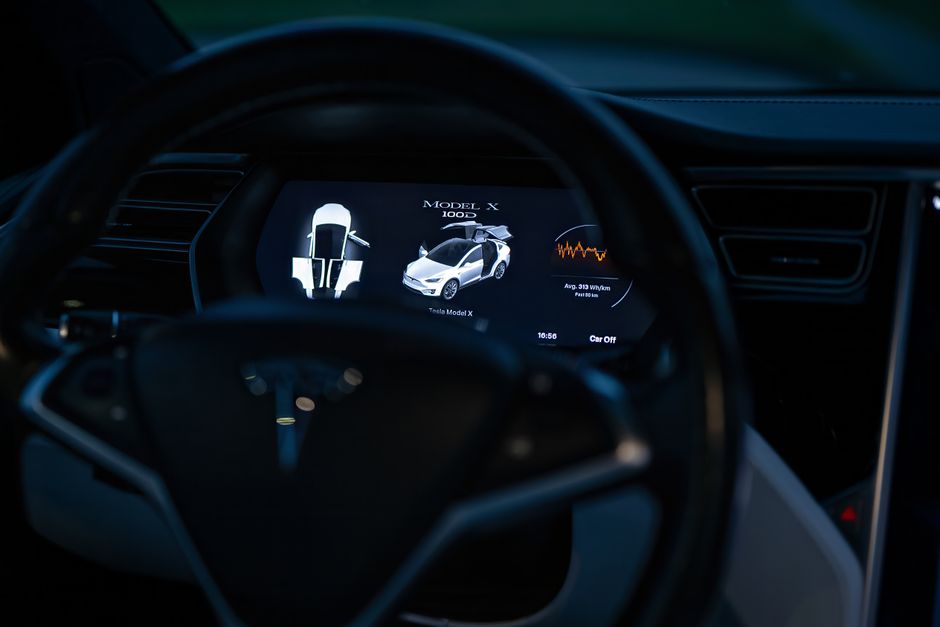 Premium Autos Inc Buying Guide: How to Choose Your First Used Tesla in SoCal (Model, Year, Mileage)